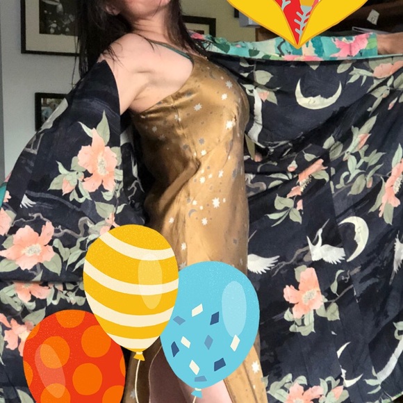 Meet your Posher, Marissa - Picture 5 of 7